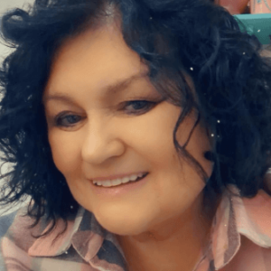 Laura from United States - Instant Smile Teeth Veneer Customer Review